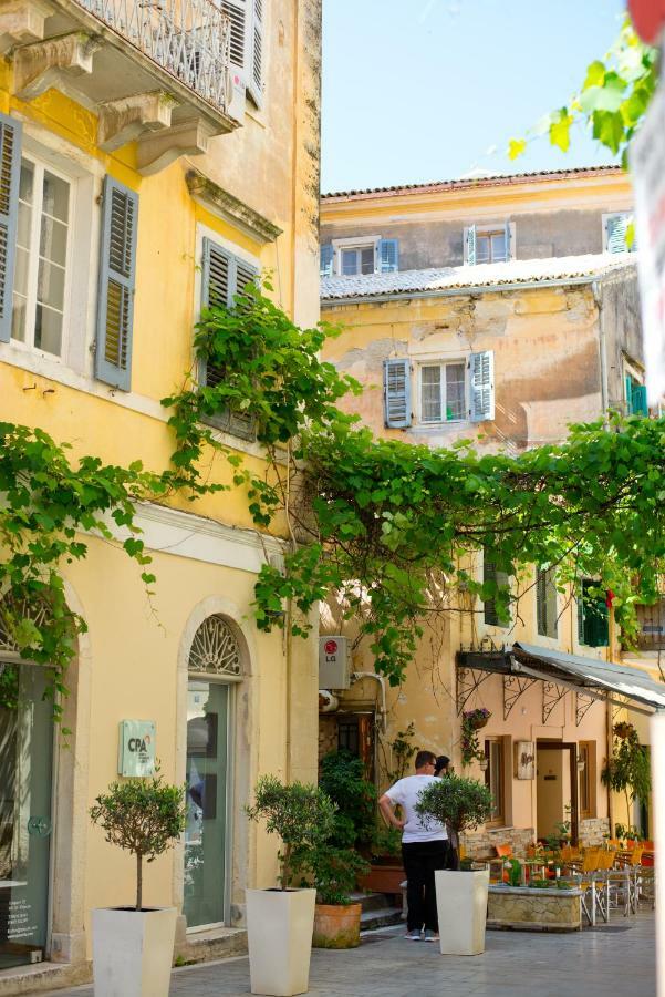 Attic Apartment In Corfu Old Town Centre Екстер'єр фото